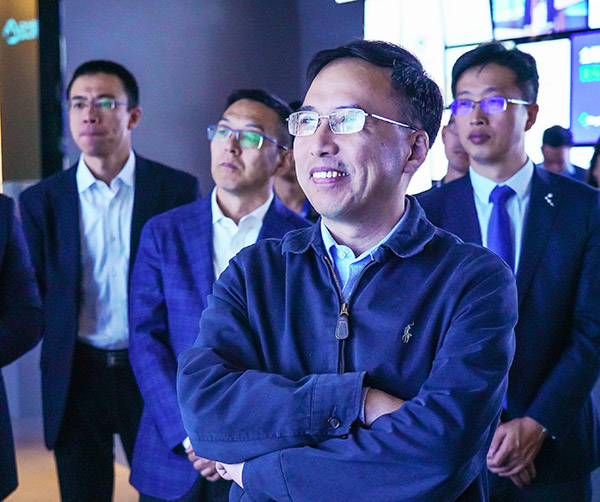 招商局集團(tuán)走進(jìn)金蝶軟件園 共話企業(yè)數(shù)字化轉(zhuǎn)型